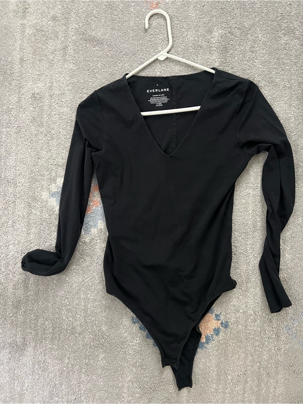 Everlane Black Long-Sleeve V-Neck Bodysuit Tee
